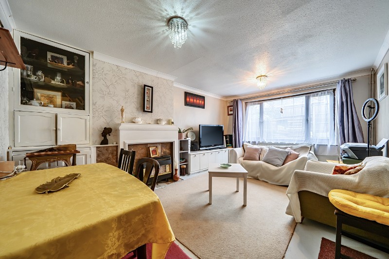 Paddock Close, London, SE26