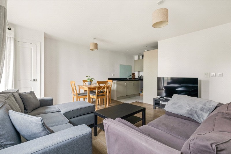 Broadwater Road, London, SW17