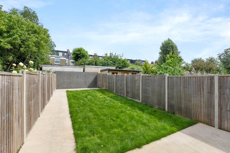 Mortimer Road, London, NW10