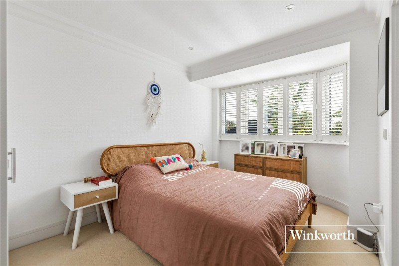 Grants Close, MILL HILL EAST, LONDON, NW7