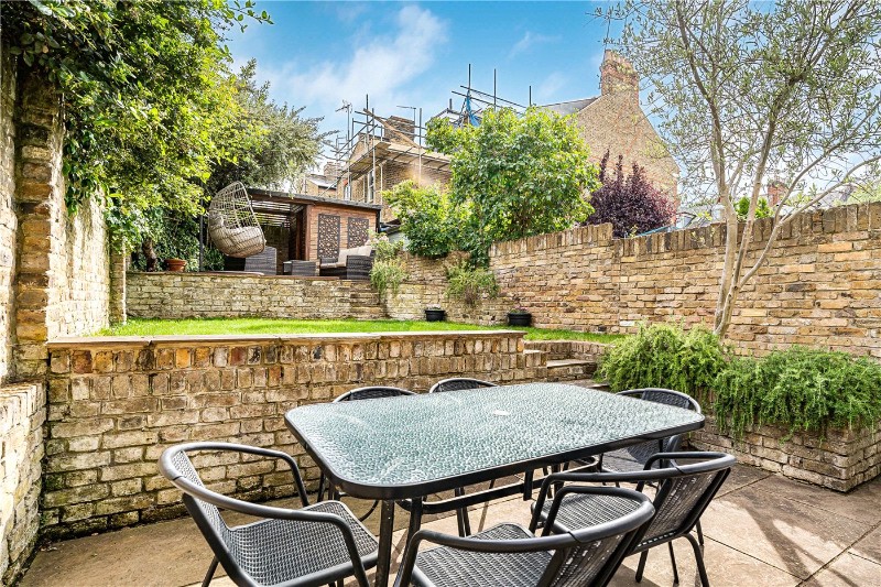 Ferrestone Road, London, N8