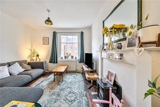 West Street, Farnham, Surrey, GU9