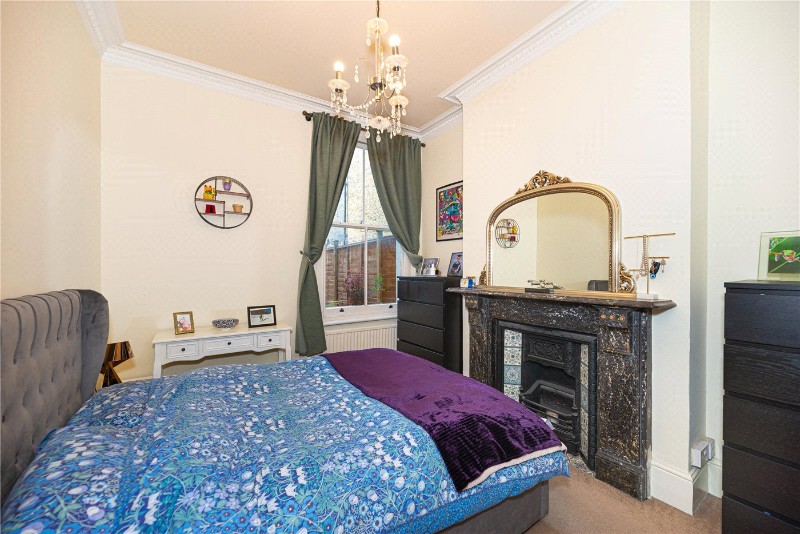 Brayburne Avenue, London, SW4