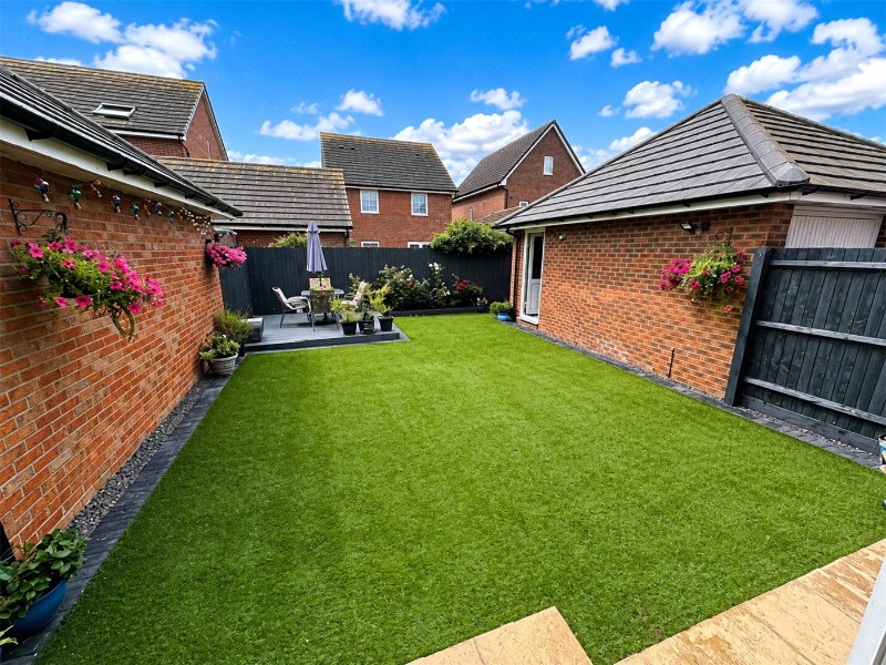 Chester Close, Bourne, Lincolnshire, PE10
