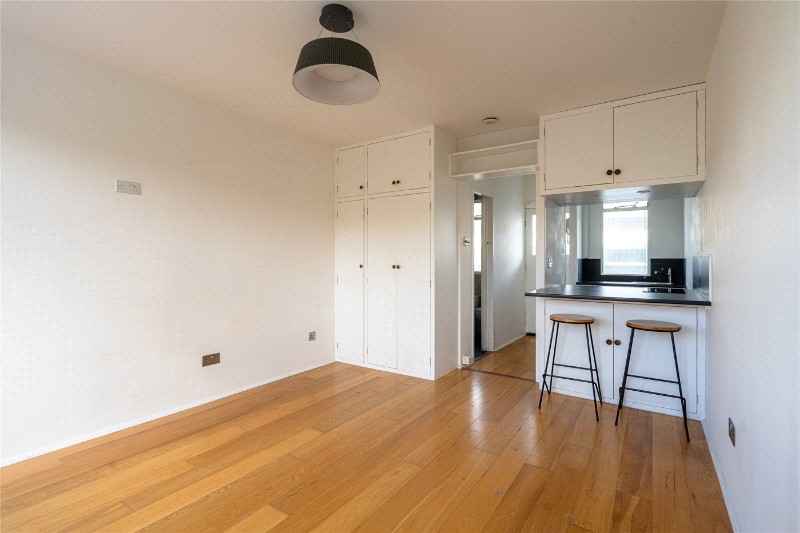 Streatham Hill, London, SW2