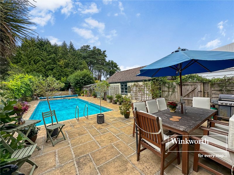 Ringwood Road, Ferndown, Dorset, BH22