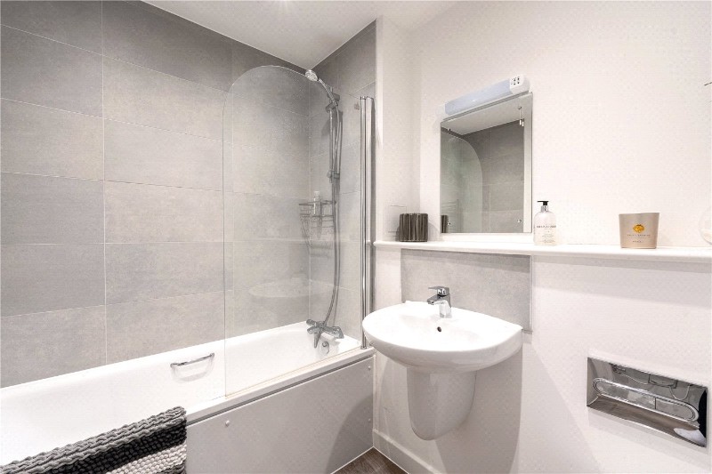 Beales Lane, Weybridge, Surrey, KT13