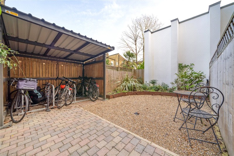 Silvester Road, East Dulwich, London, SE22
