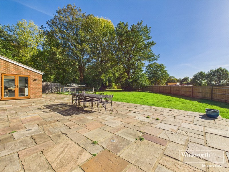 St. Annes Drive, Wokingham, Berkshire, RG40