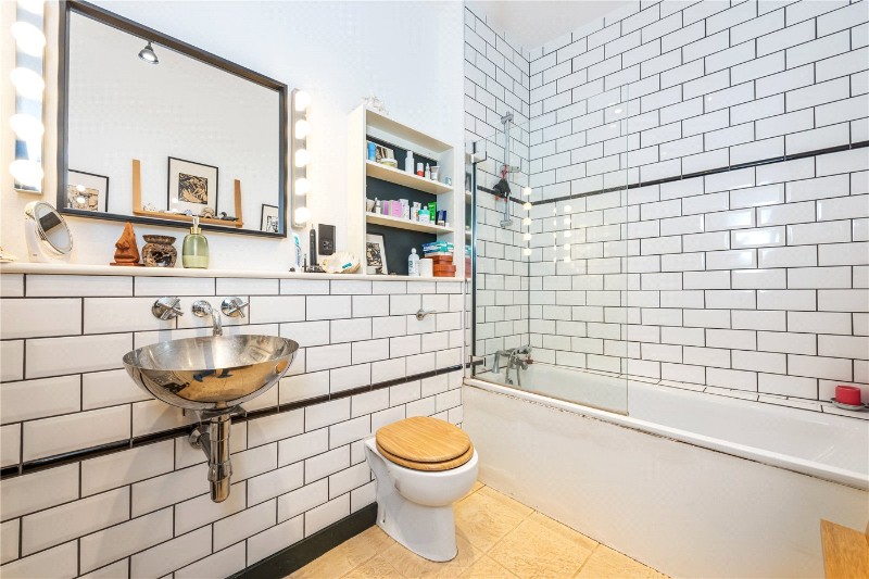 Wakeham Street, London, N1