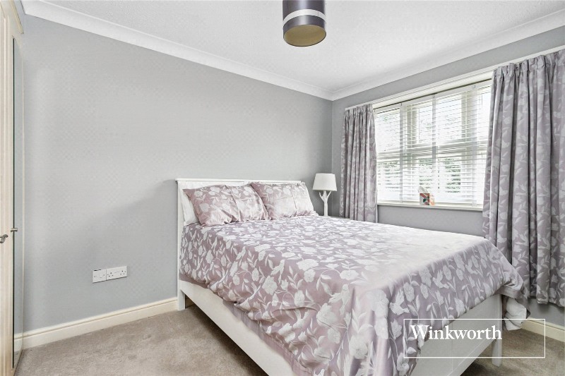 Laurel Fields, Potters Bar, EN6