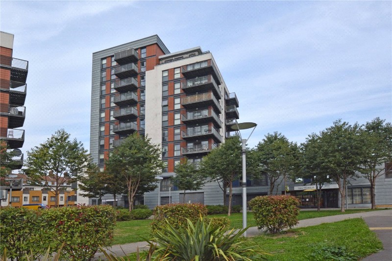 Tarves Way, London, SE10