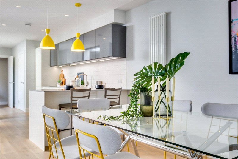 Greyhound Road, London, W6
