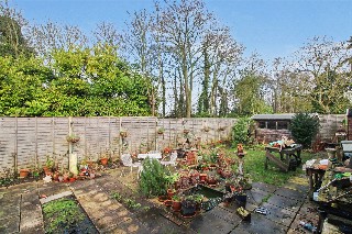 Old Hall Gardens, Brooke, Norwich, Norfolk, NR15