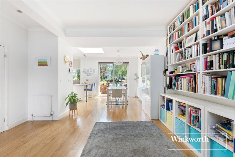 Woodlands Avenue, Finchley, London, N3