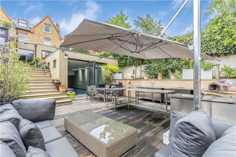 Castelnau, London, SW13