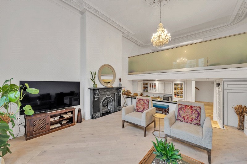 Warrington Crescent, Little Venice, London, W9