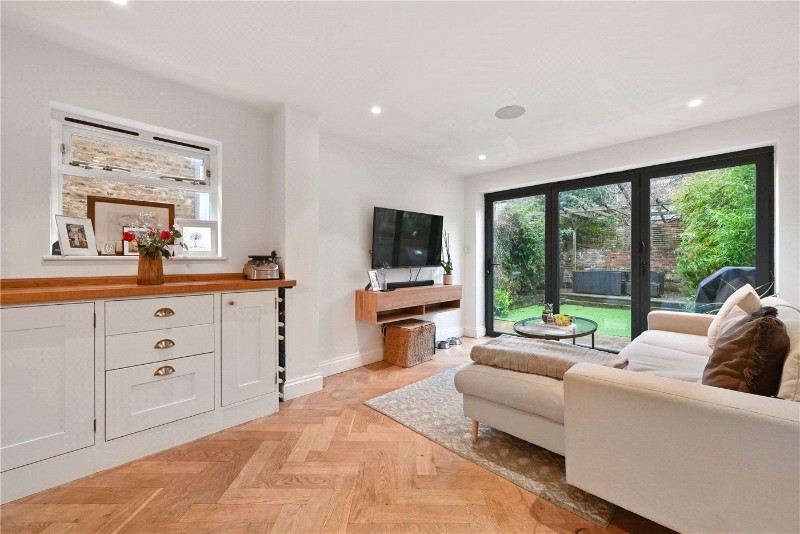 Burrows Road, London, NW10