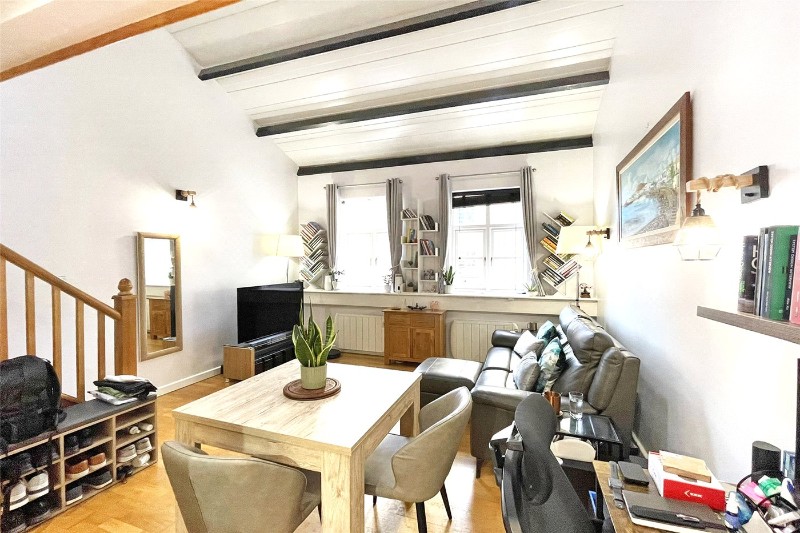 104-122 City Road, London, EC1V