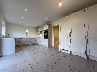 Yeo Crescent, Crediton, Devon, EX17