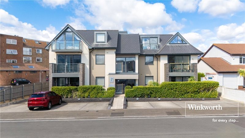 Warren Edge Close, Bournemouth, Dorset, BH6