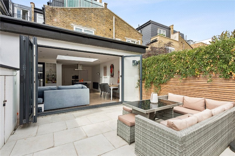 Fairlight Road, London, SW17