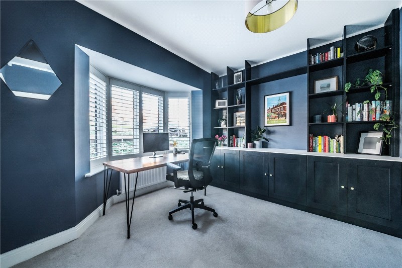 Potters Mews, Wrecclesham, Farnham, Surrey, GU10