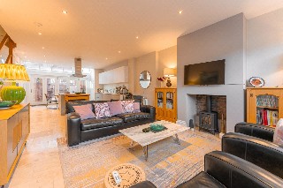 Westgate Place, West Street, Warwick, CV34 6XY, CV34