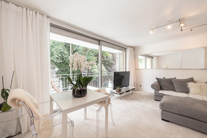 Avenue Road, St John's Wood, London, NW8