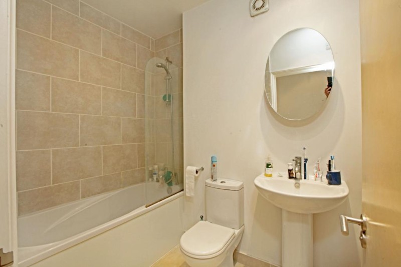 Rosebery Court, London, EC1R