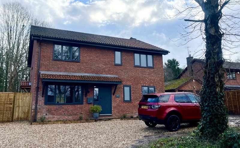 Reading Road, Chineham, Basingstoke, Hampshire, RG24