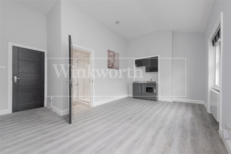 Kilburn High Road, London, NW6