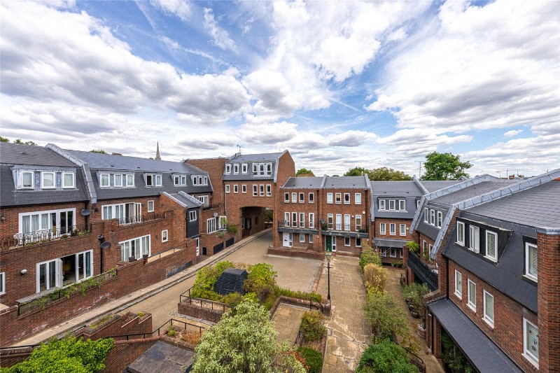 Spencer Walk, London, NW3