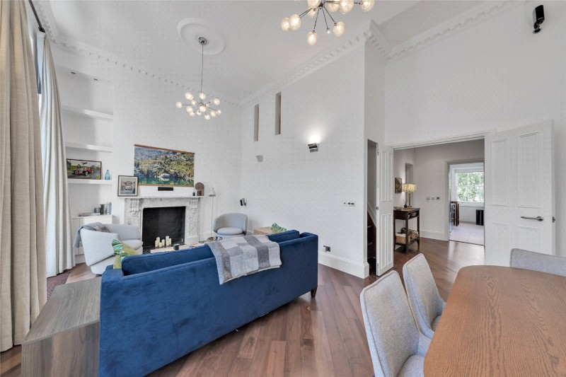Randolph Avenue, London, W9