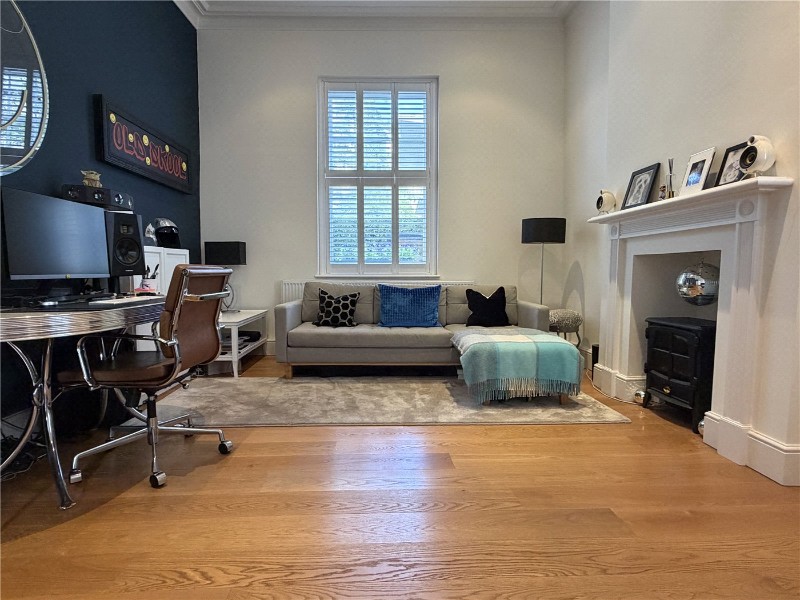Point Pleasant, London, SW18
