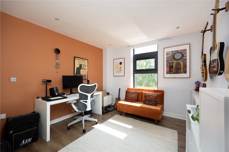 Whitelands Crescent, London, SW18