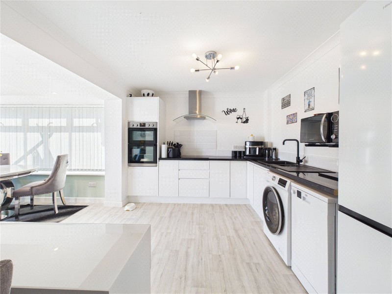 Crowden Crescent, Tiverton, Devon, EX16