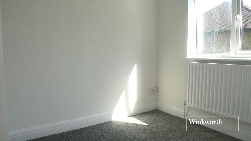Connaught Road, Barnet, EN5