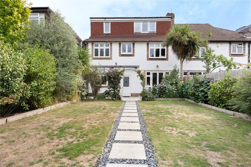 Valonia Gardens, East Putney, SW18