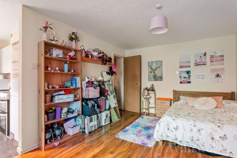 Sterling Gardens, London, SE14