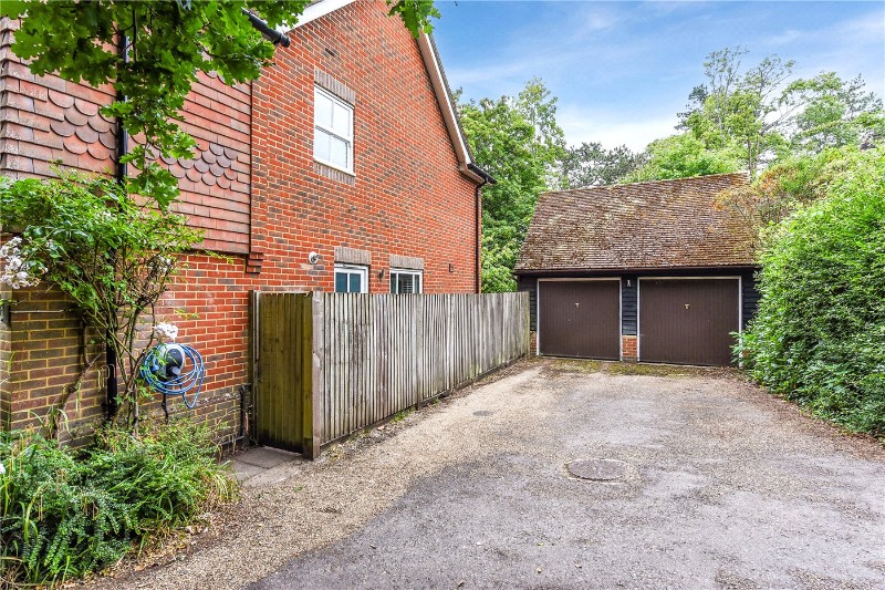Sarum Close, Winchester, Hampshire, SO22