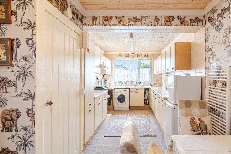 Martindale Avenue, Colehill, Wimborne, Dorset, BH21