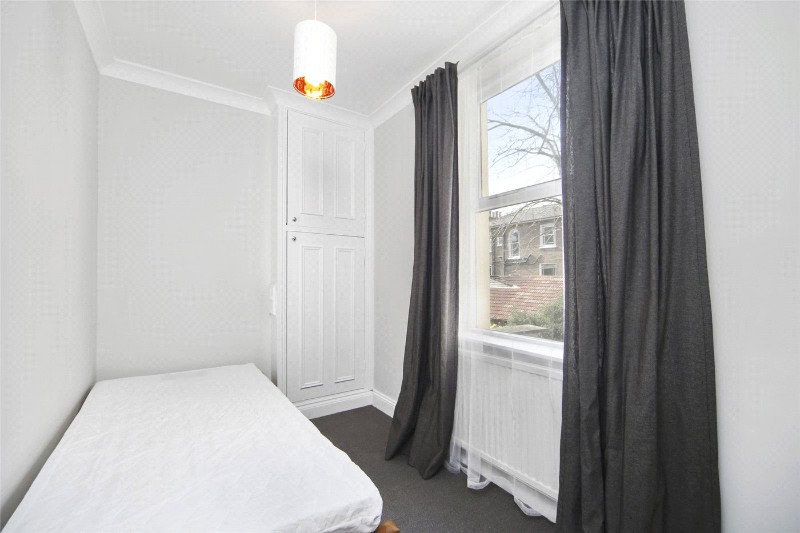 Godolphin Road, London, W12