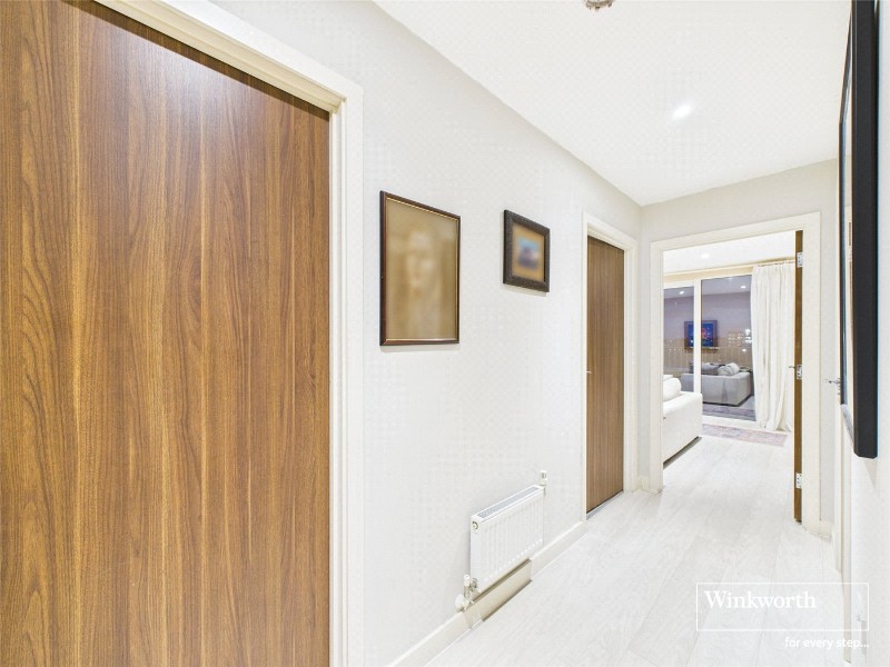 Moorhen Drive, London, NW9