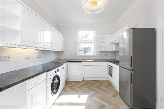 Lower Richmond Road, London, SW15