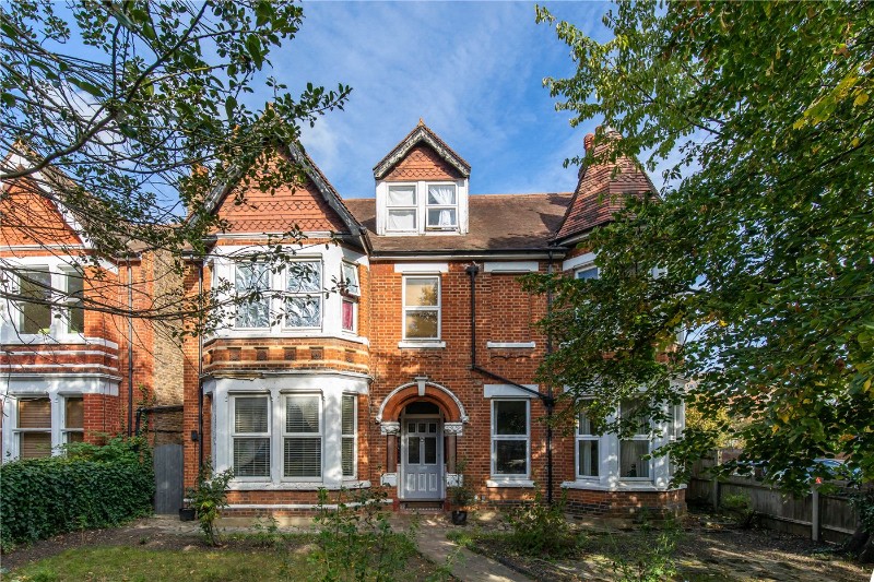 Creffield Road, London, W5