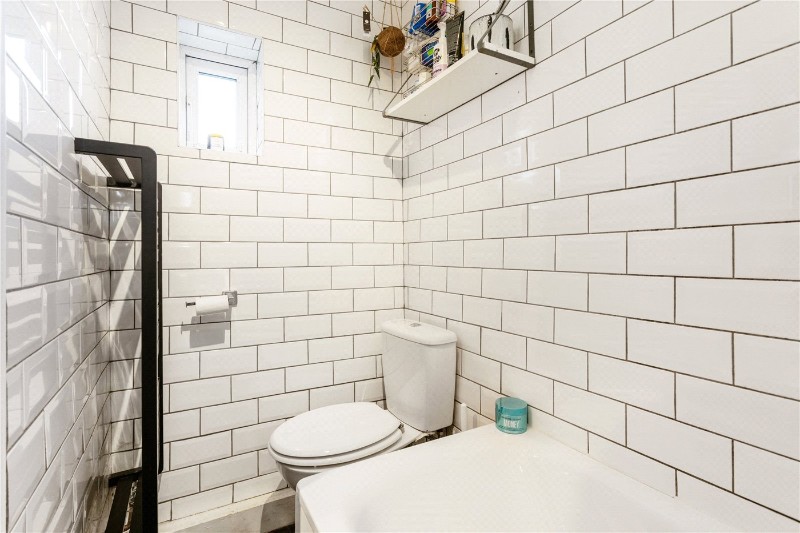 Sirdar Road, Mitcham, CR4