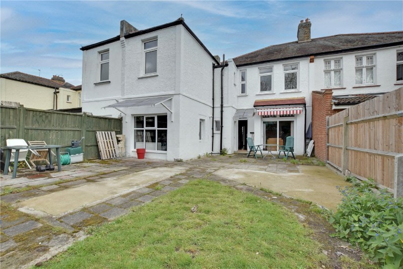 Charlton Road, Charlton, London, SE7