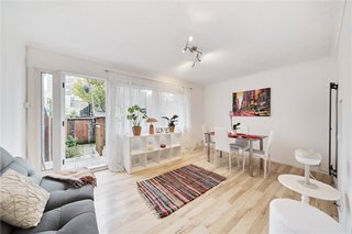 Canute Gardens, London, SE16