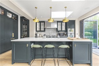 Lowther Road, Barnes, London, SW13